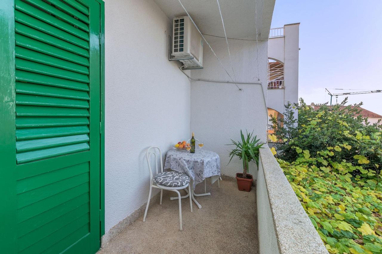 Apartments And Room Nevenka ماكارسكا المظهر الخارجي الصورة