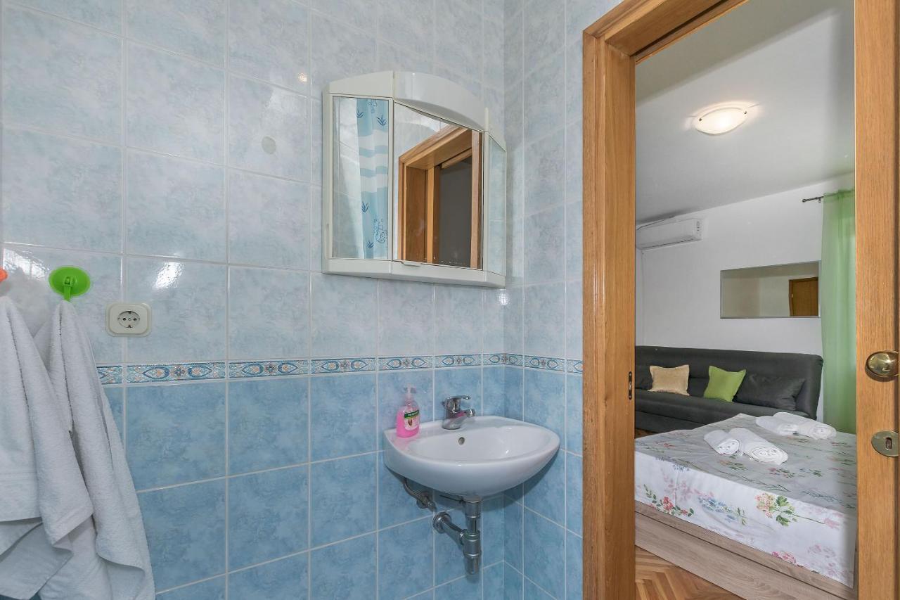 Apartments And Room Nevenka ماكارسكا المظهر الخارجي الصورة