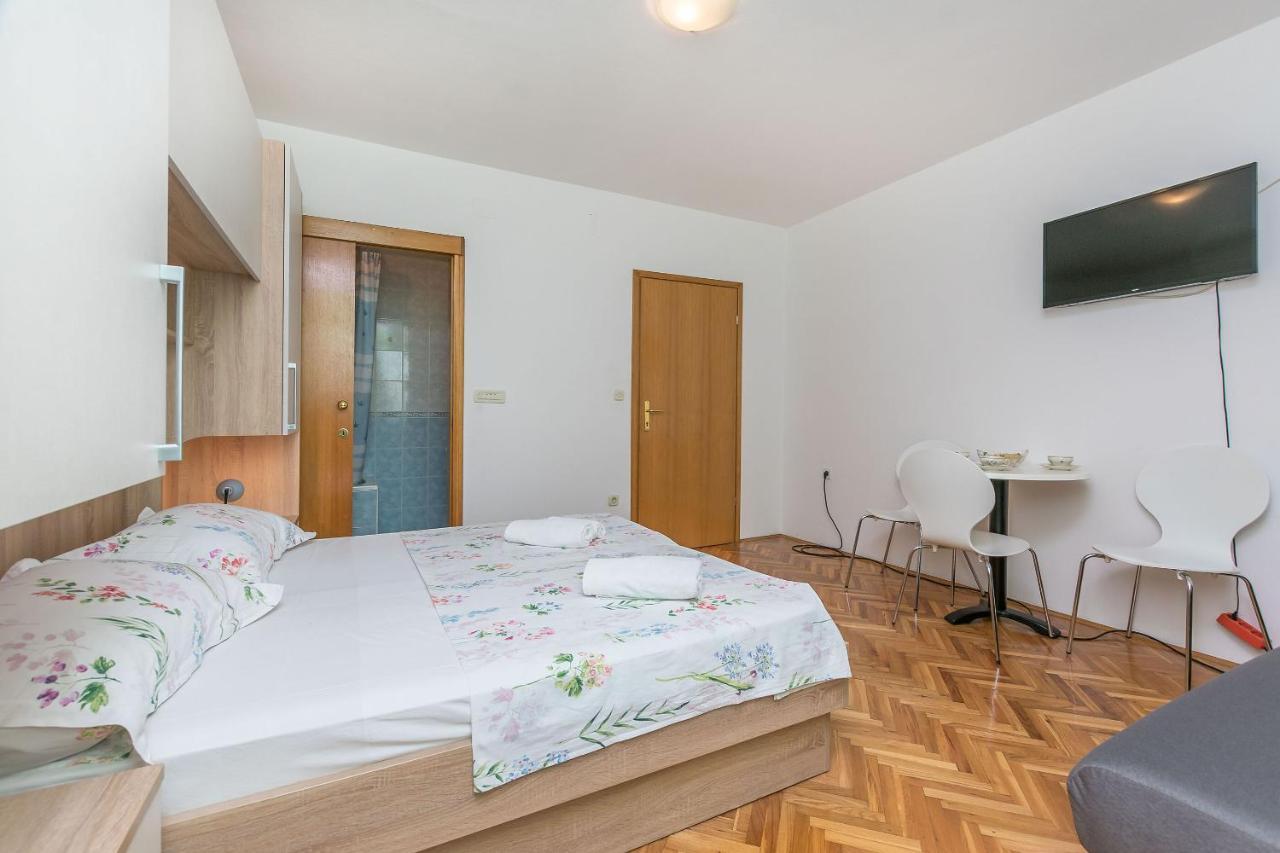 Apartments And Room Nevenka ماكارسكا المظهر الخارجي الصورة