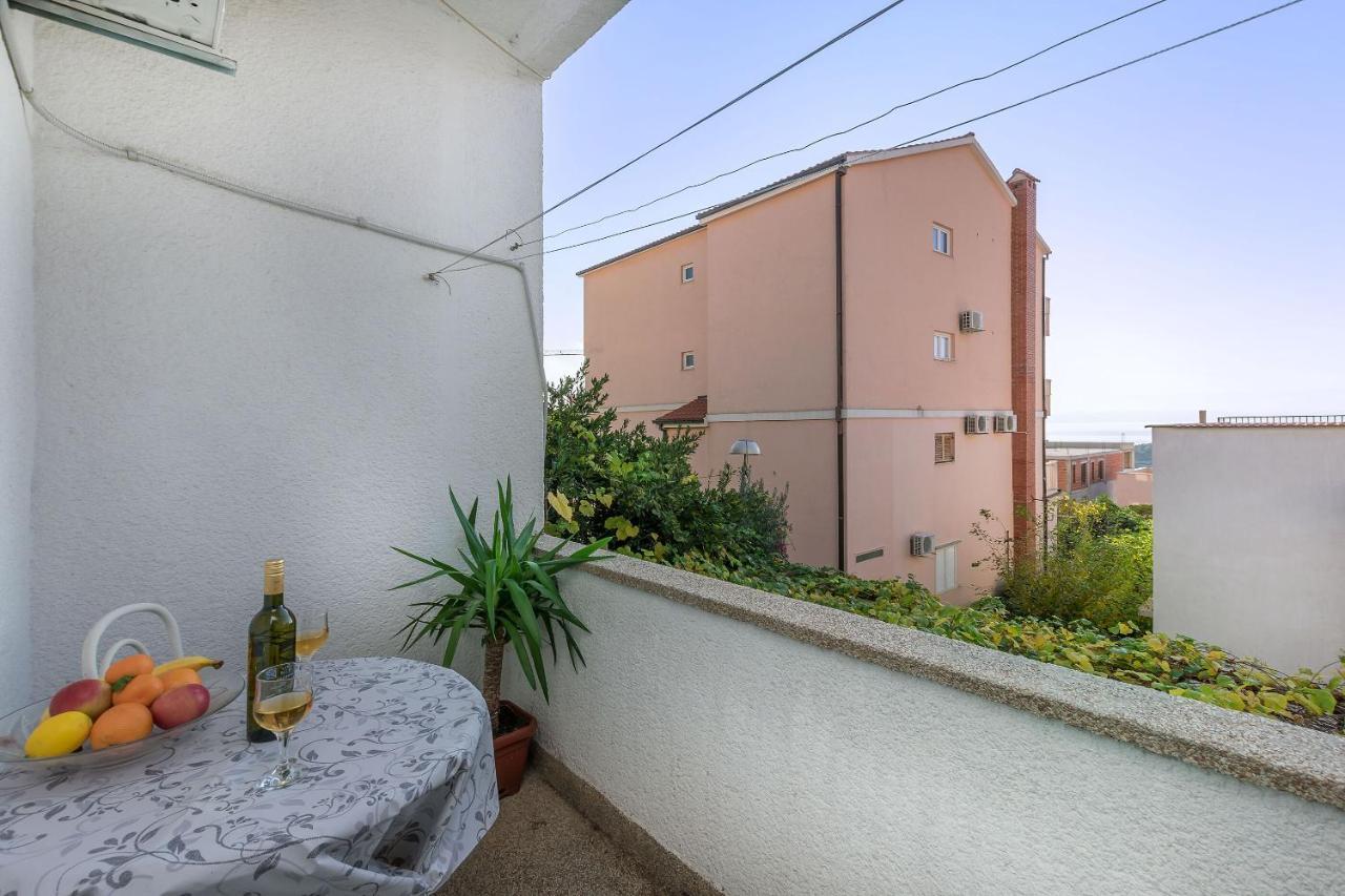 Apartments And Room Nevenka ماكارسكا المظهر الخارجي الصورة
